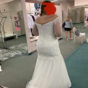 Size 22 Off shoulder wedding dress